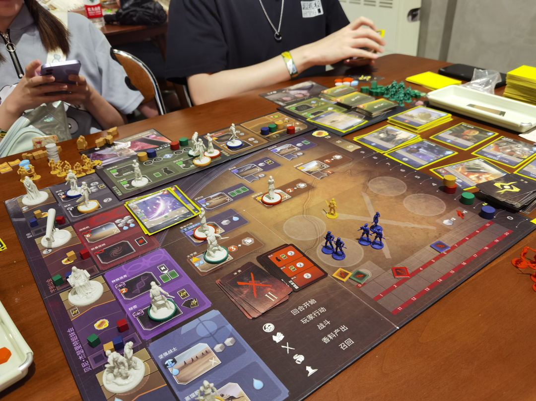 结语除了上述桌游推荐,在本月,静电森林也在举办"dice con mini金赏