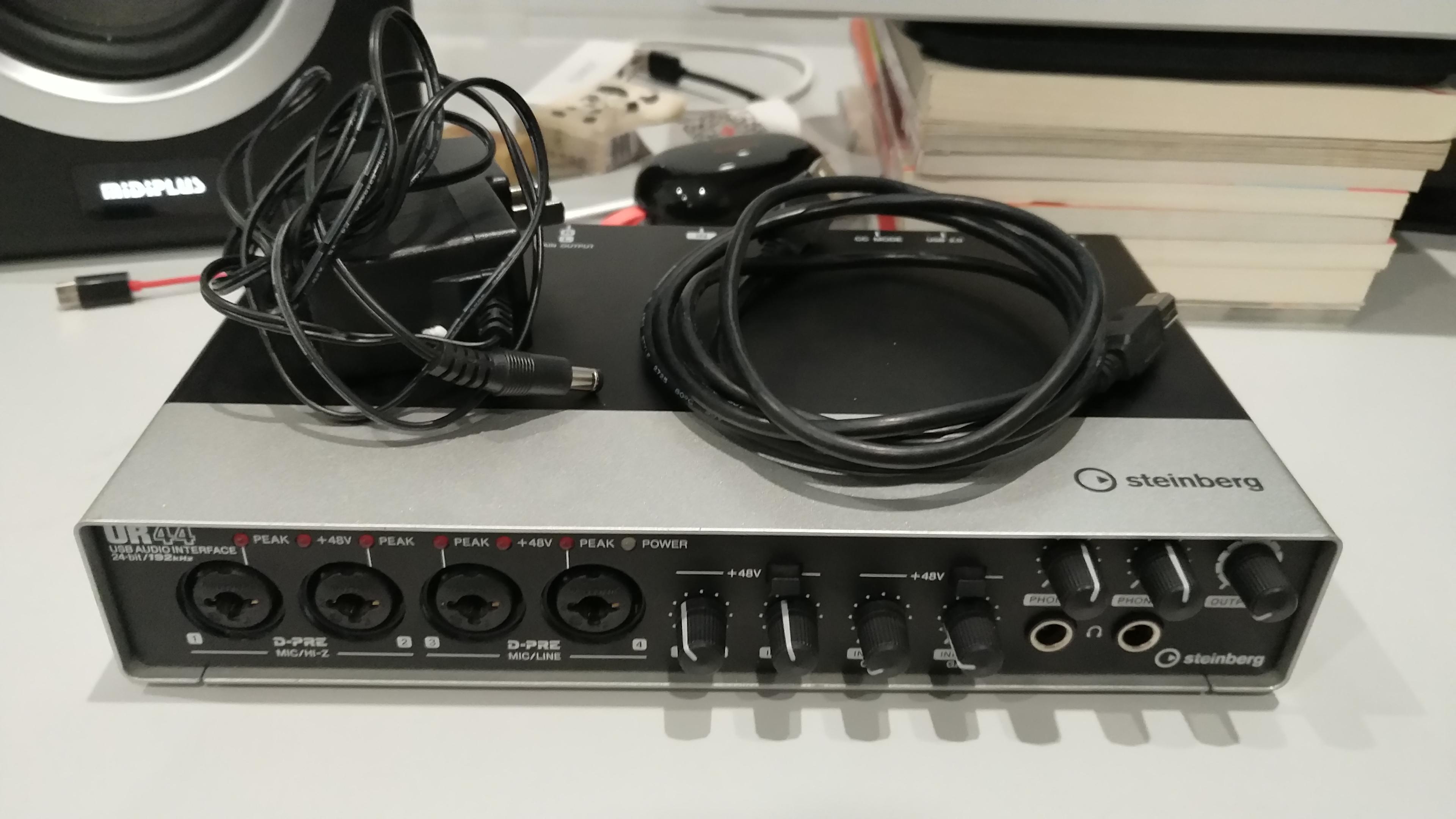 剑走偏锋的选择雅马哈ur44ur242评测