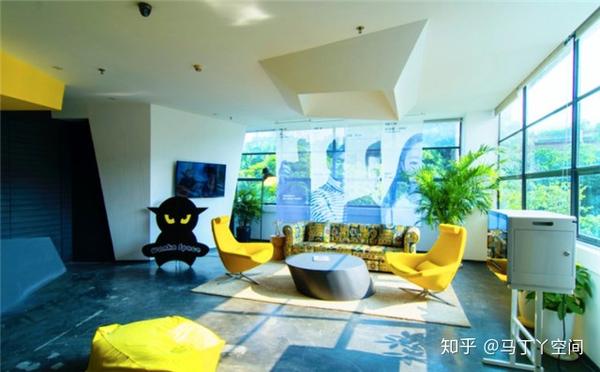 轩色创意婚礼空间_深圳创意空间_空间错位创意素描图片