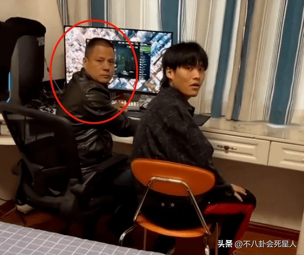 过亿粉丝网红小杨哥爸爸传出不雅视频,人设崩塌