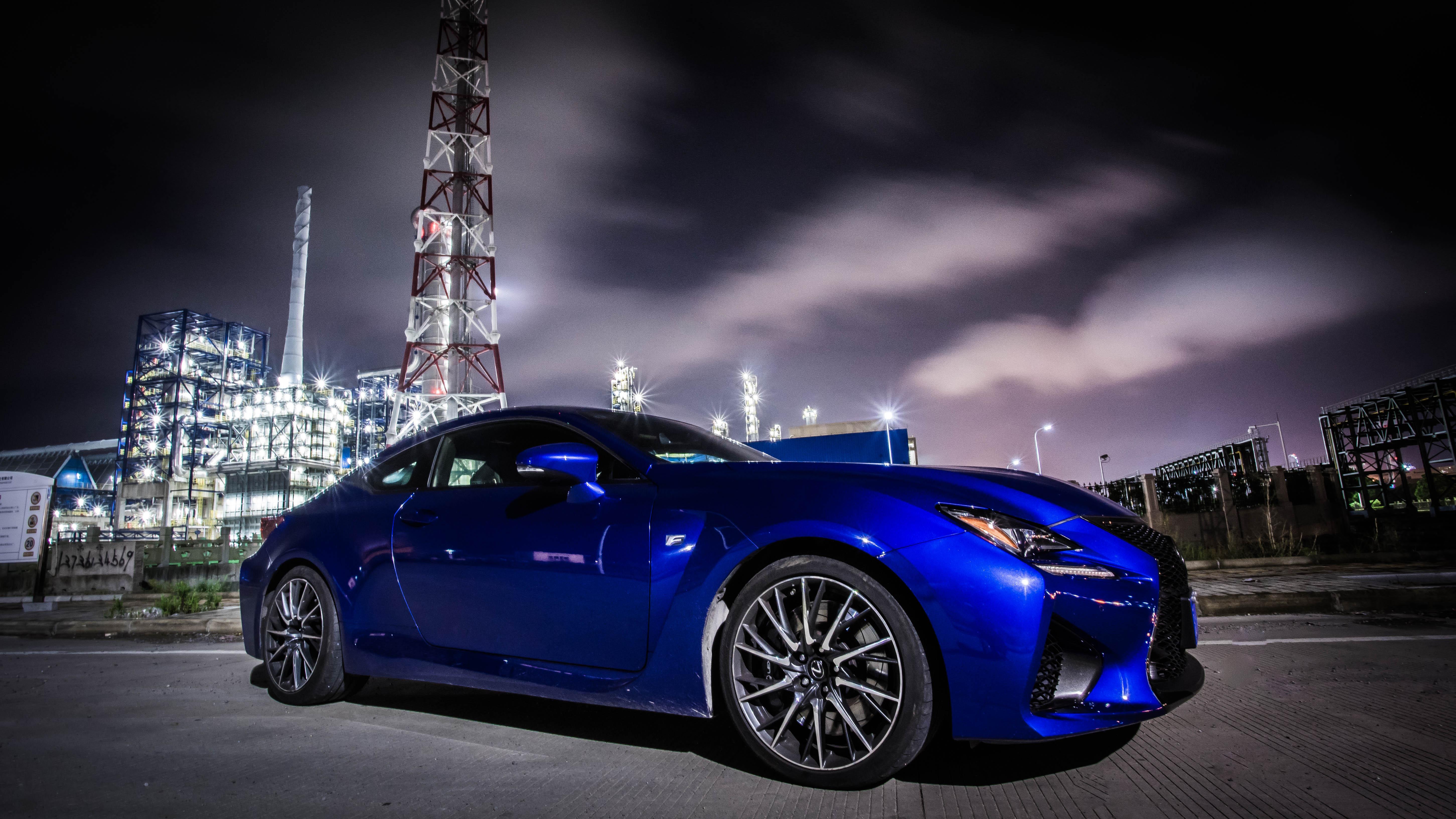 不逝情怀的运动绅士雷克萨斯rcf