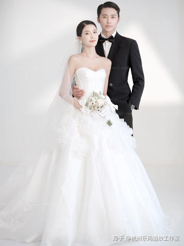适合小个子女生的婚纱款式有哪些 知乎