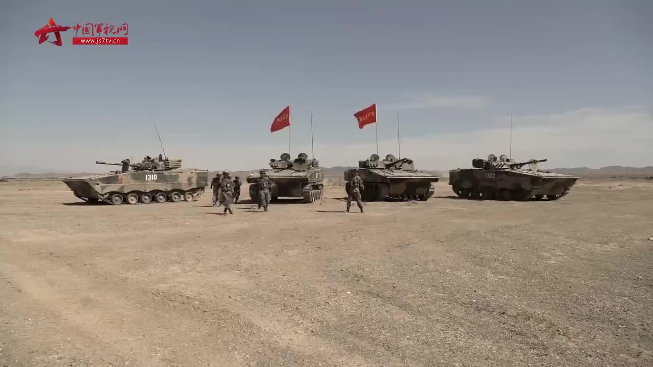 陆军第79集团军某防空旅开展多种防空火力抗饱和攻击演练