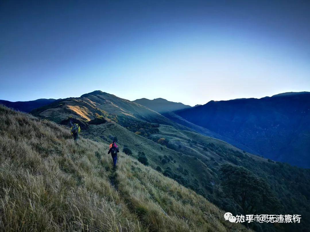 徒步大理苍山十九峰之莲花峰,累并快乐着!