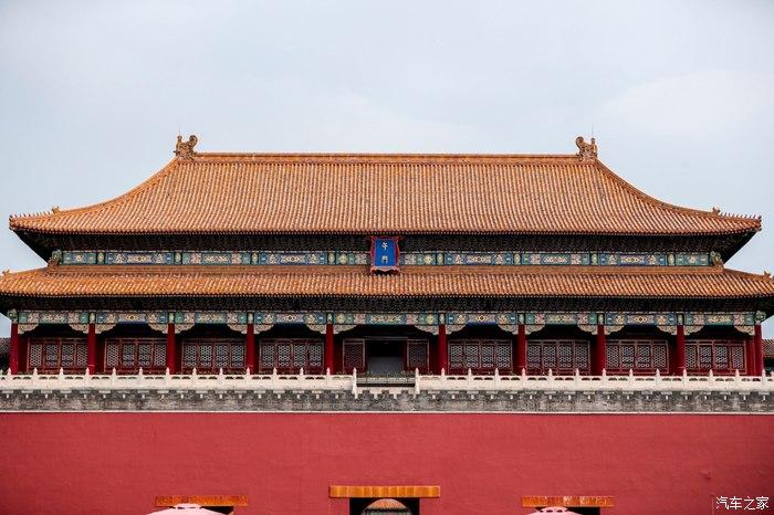 奔驰glb45后包围毕业,遇见紫禁城中最可爱的女孩 - 知乎