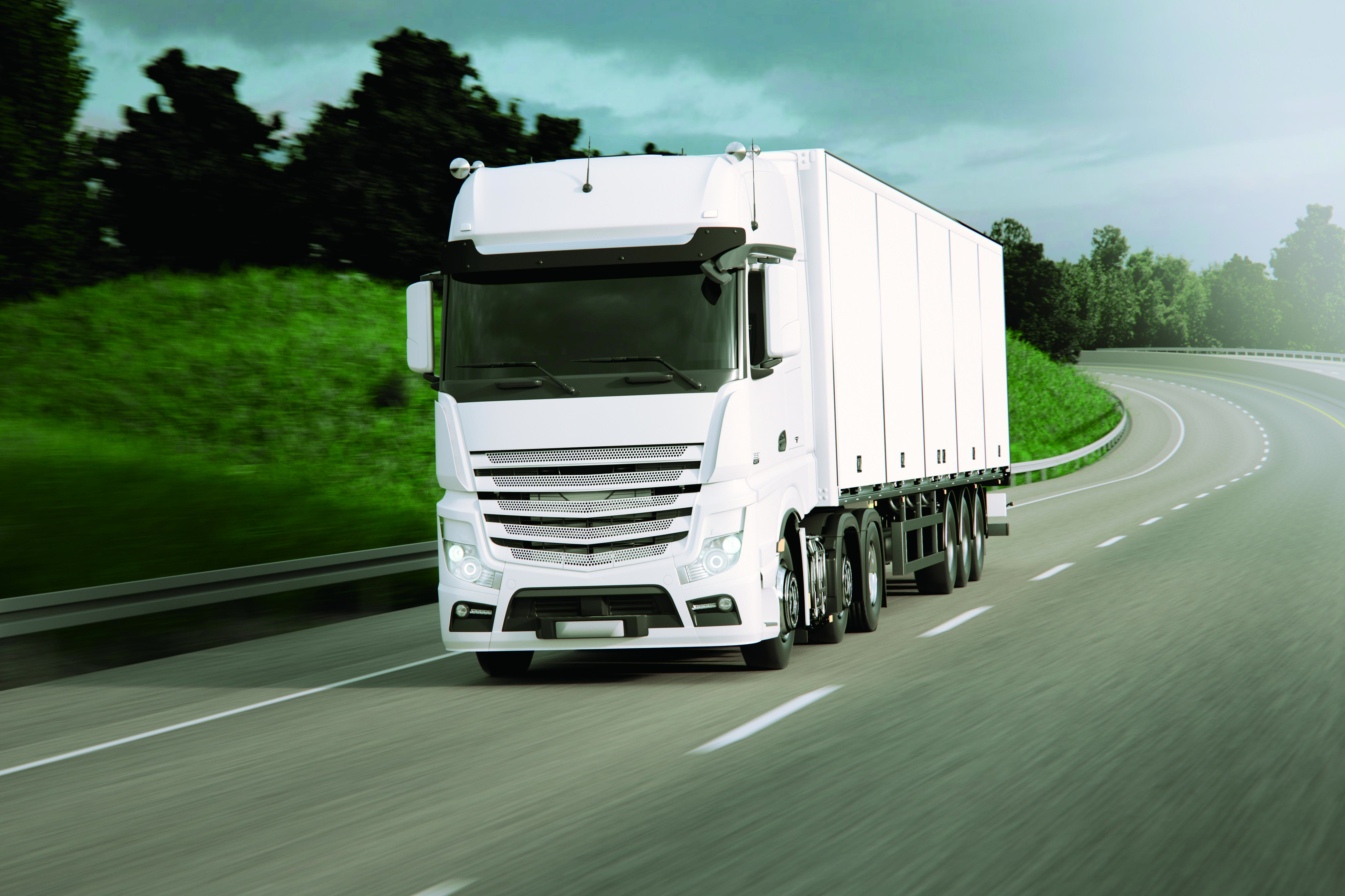 半挂车跑运输选短途还是长途哪个赚得更多