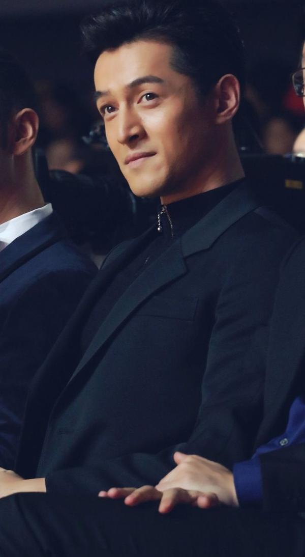 为什么没人黑胡歌讲真除了脸我们还看演技和人品简浅评价胡歌