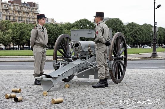 把老子的意大利炮拉出来法国m1897式75毫米野战炮