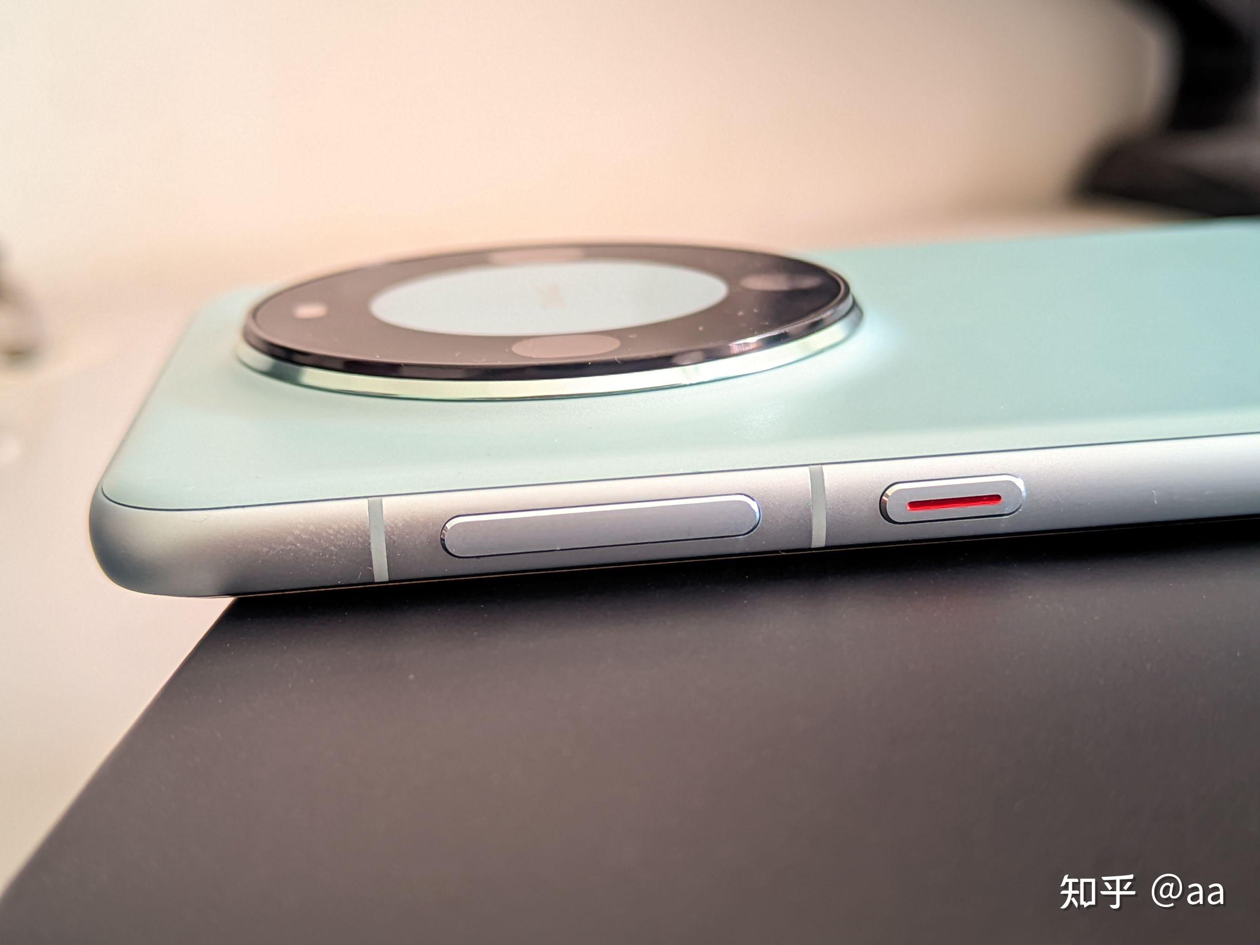 华为mate 60 pro配备了各实用功能如立体声扬声器,两面nano sim,nm