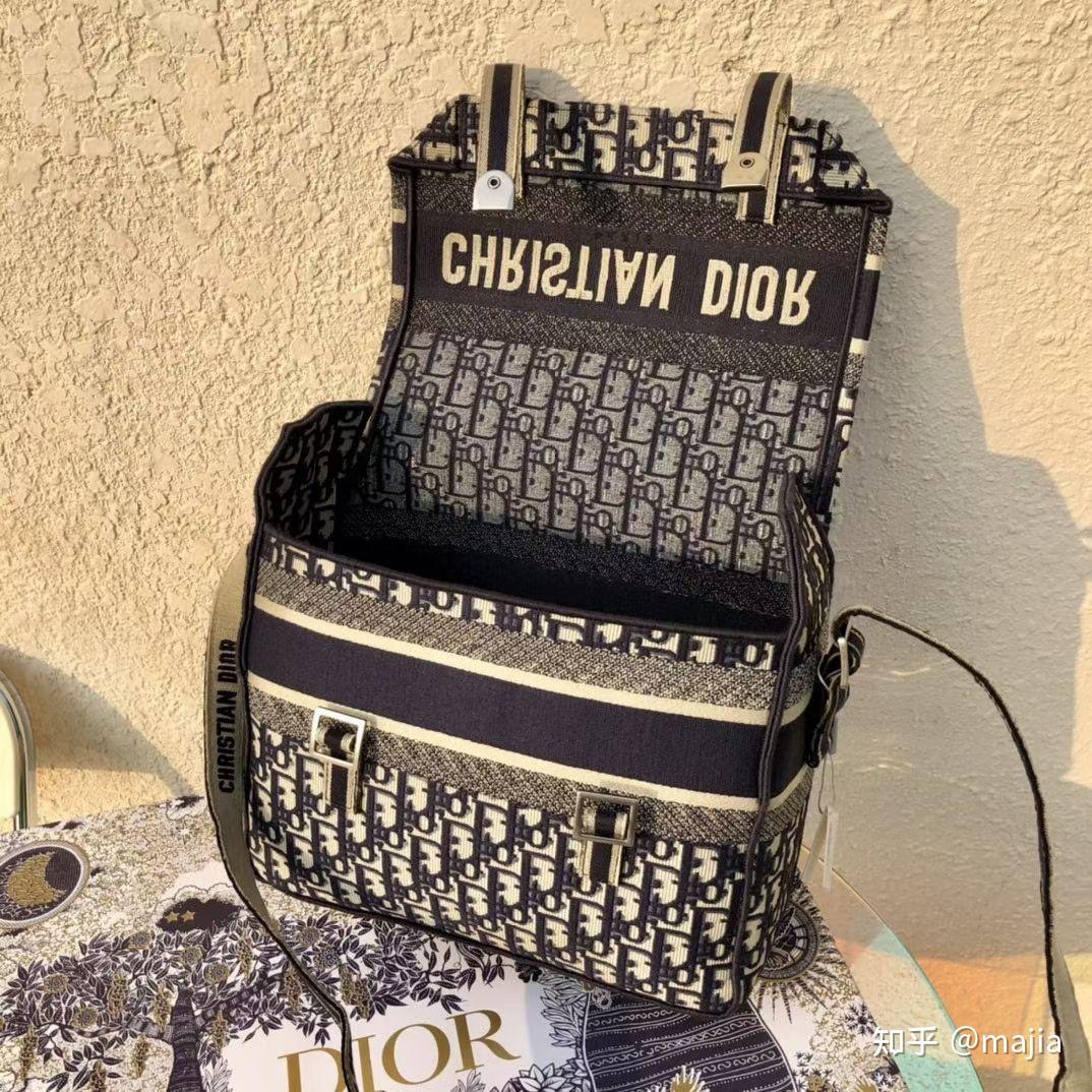 dior迪奥老花邮差包67男女同款