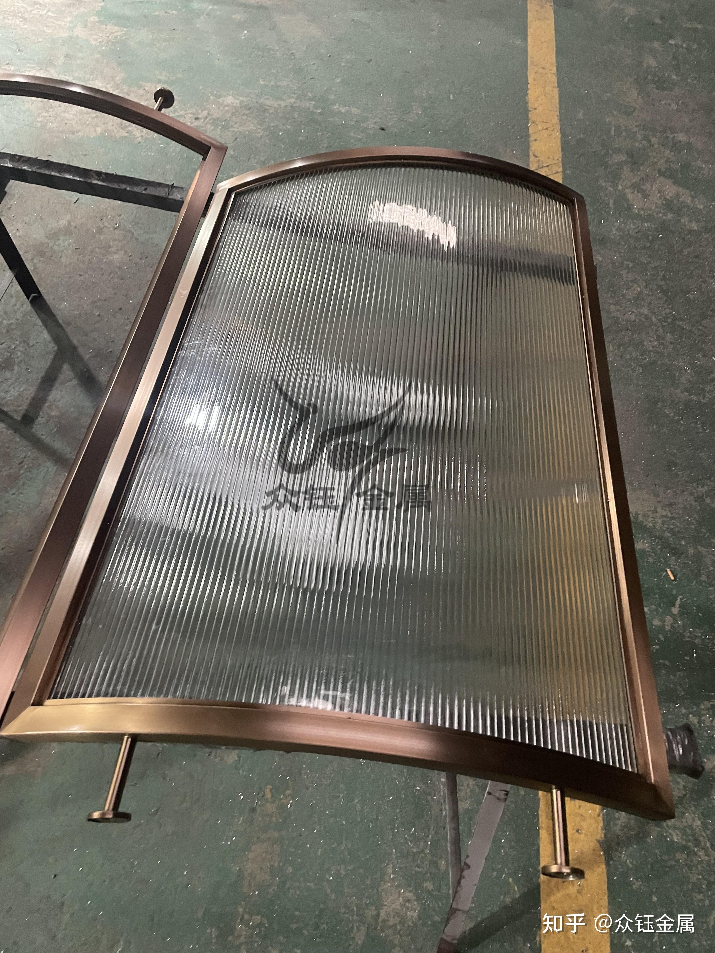 弧形长虹玻璃隔断屏风