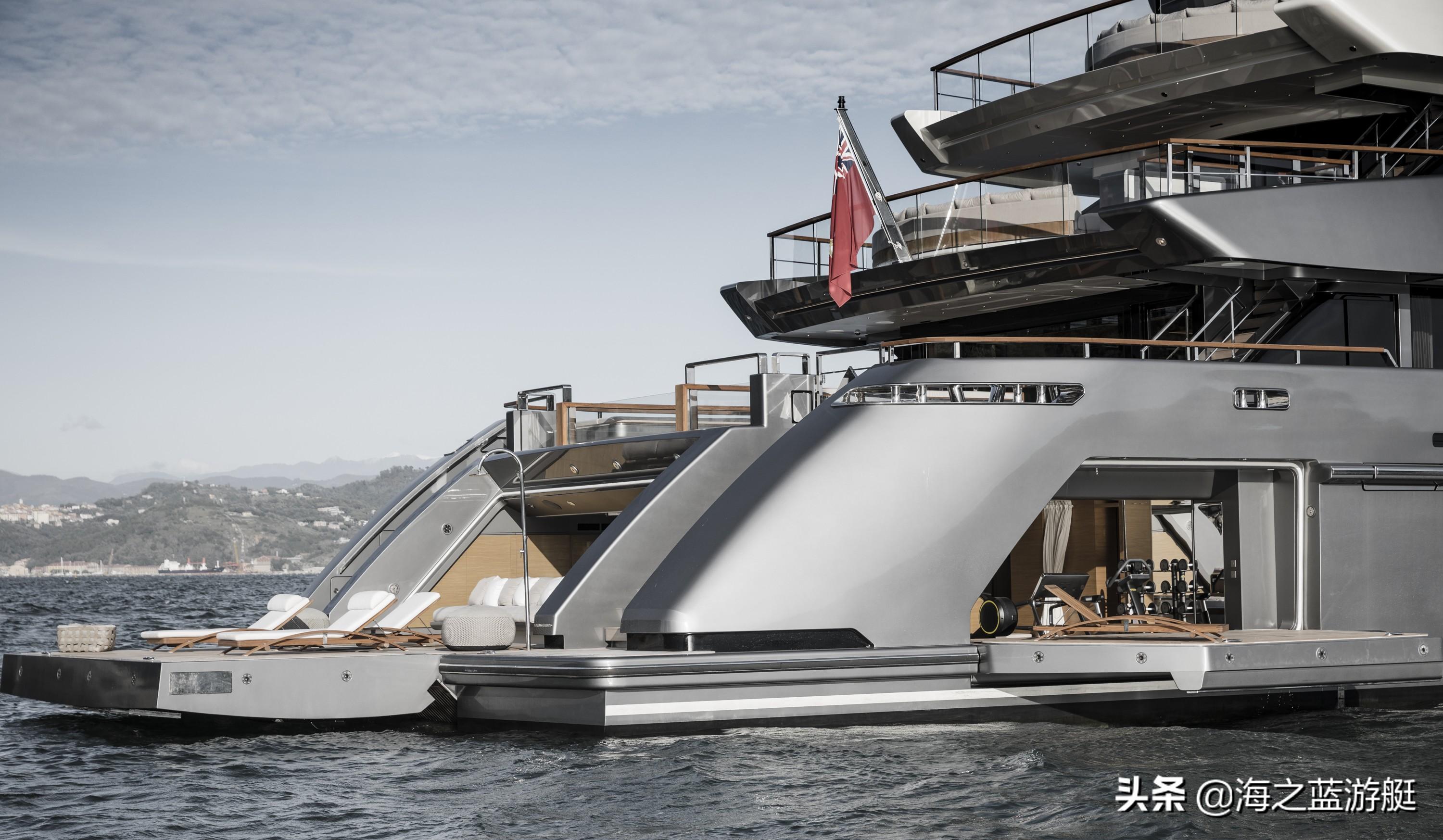 5米的宽度让这艘游艇有着通常在更大型游艇上才能见到的布局和设施.