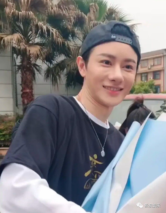 这一角色由演员王佑硕饰演.