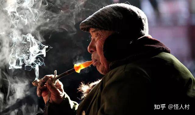 东北风情之抽老旱,连大姑娘都要叼烟袋,赵尚志的最爱亚布力烟! - 知乎