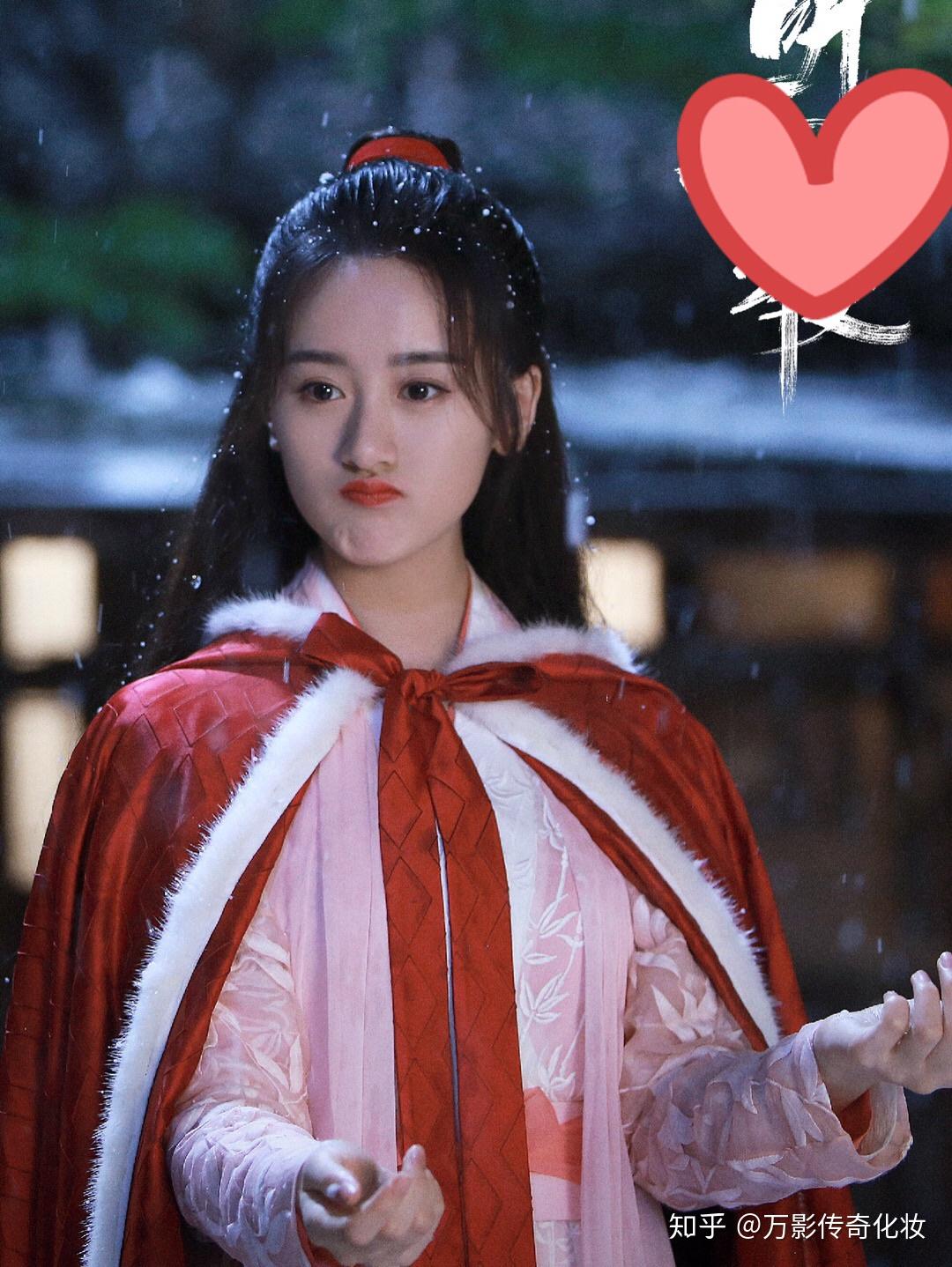 讲述了被武林誉为"人中龙凤"的听雪楼主萧忆情,"血魔之女"舒靖容与