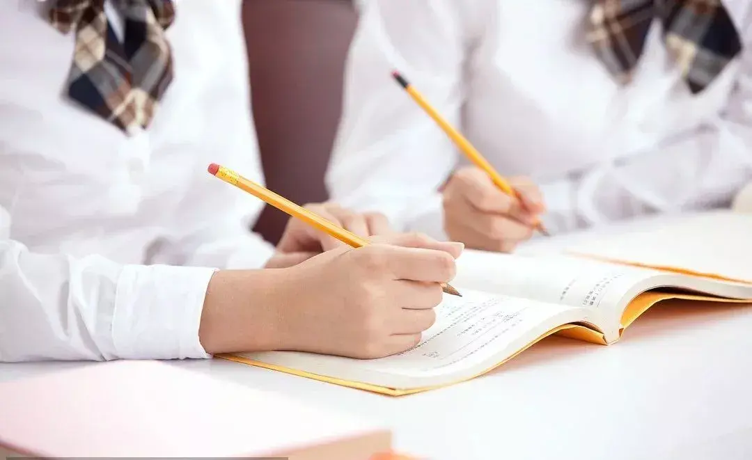 专家科普丨马春树催眠技术在建立学霸底层思维模式的探索下