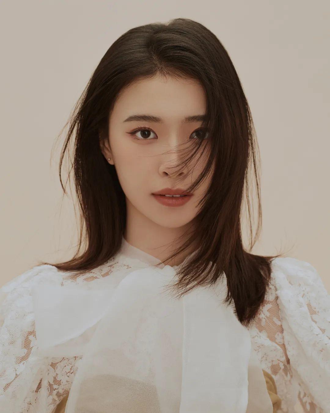 萱萱:身高168cm,北京模特,活泼开朗,喜欢表演,热爱舞台 - 知乎