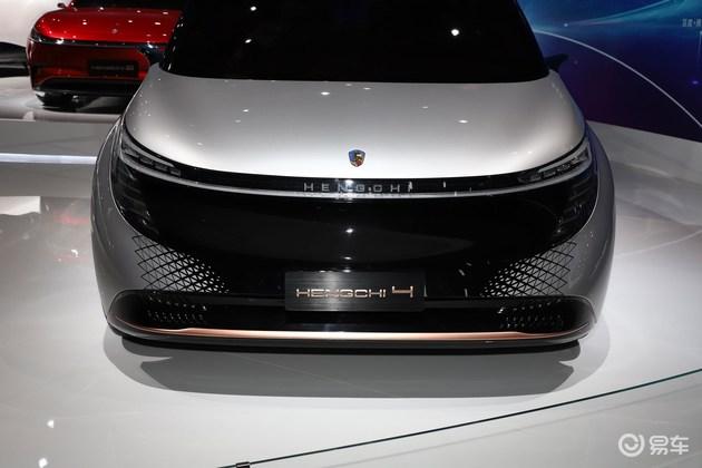 首款纯电7座mpv续航720km实拍恒驰4