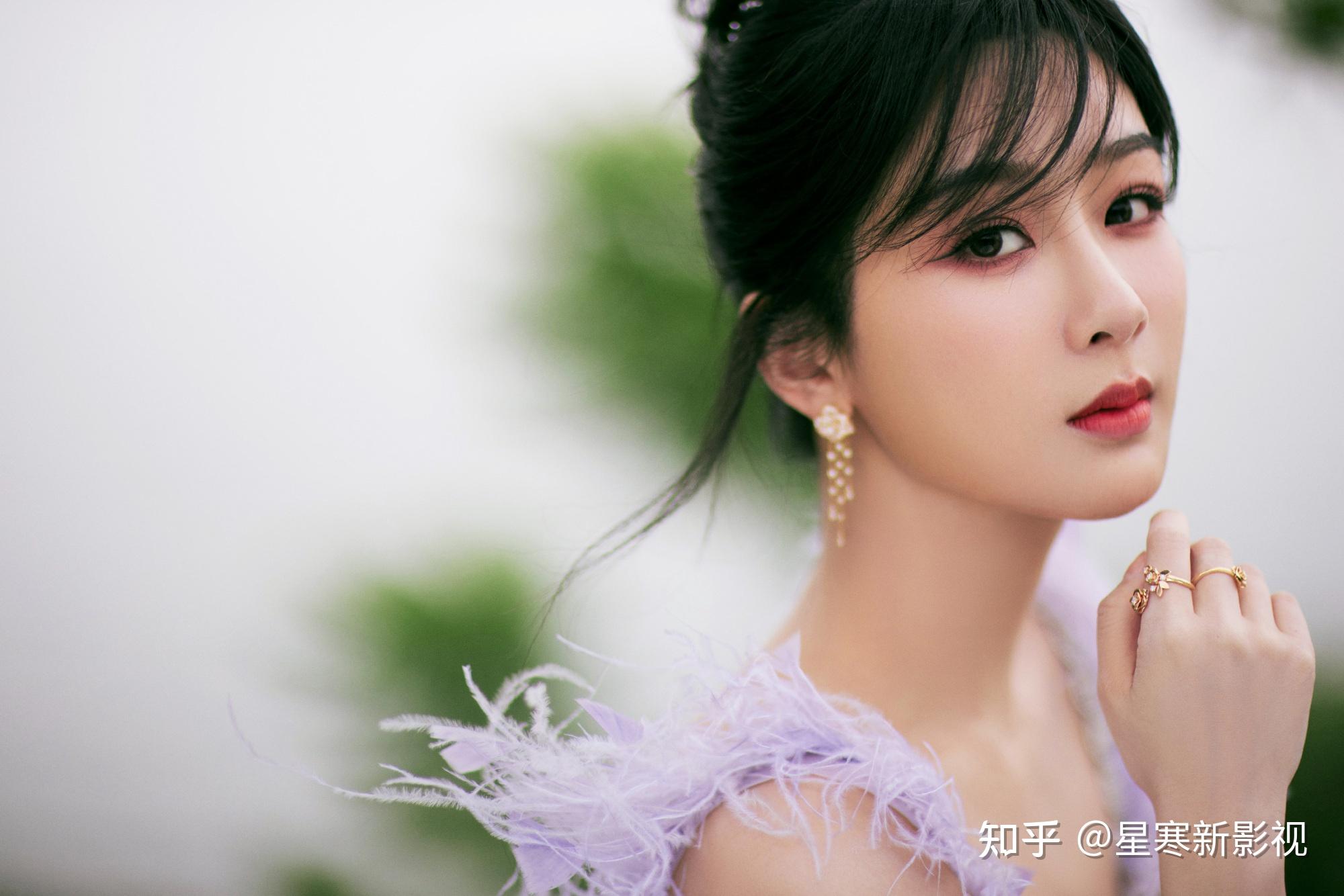 爱》《青簪行》以及《承欢记》外,杨紫下一部即将开拍的新剧《嫡谋》