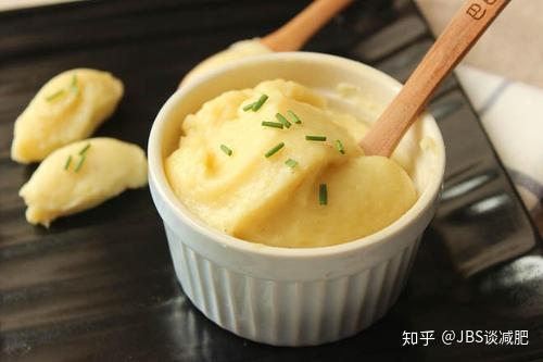 土豆加什么可以减肥 v2-6263d853d616b11c5f49f399d43bf9e3_r.jpg