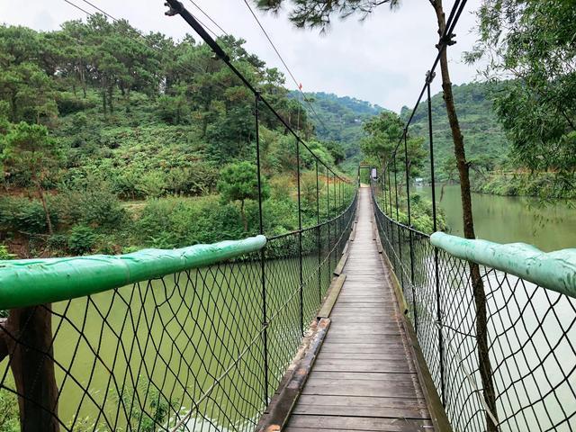 佛山高明的一个小九寨泰康山森林度假区避暑好去处