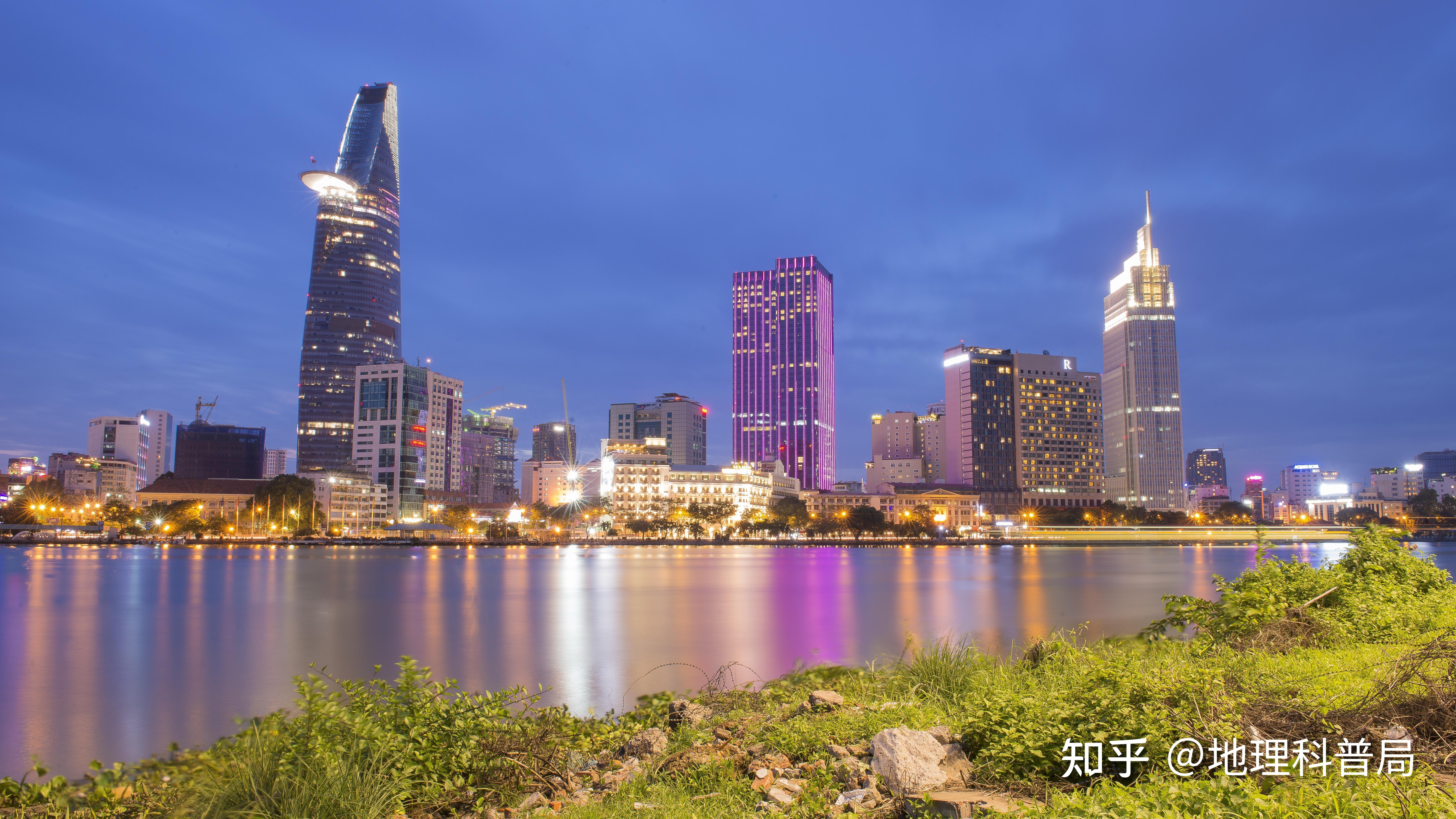 来看一下越南最大的城市胡志明市,位于越南南部,是越南的经济,贸易