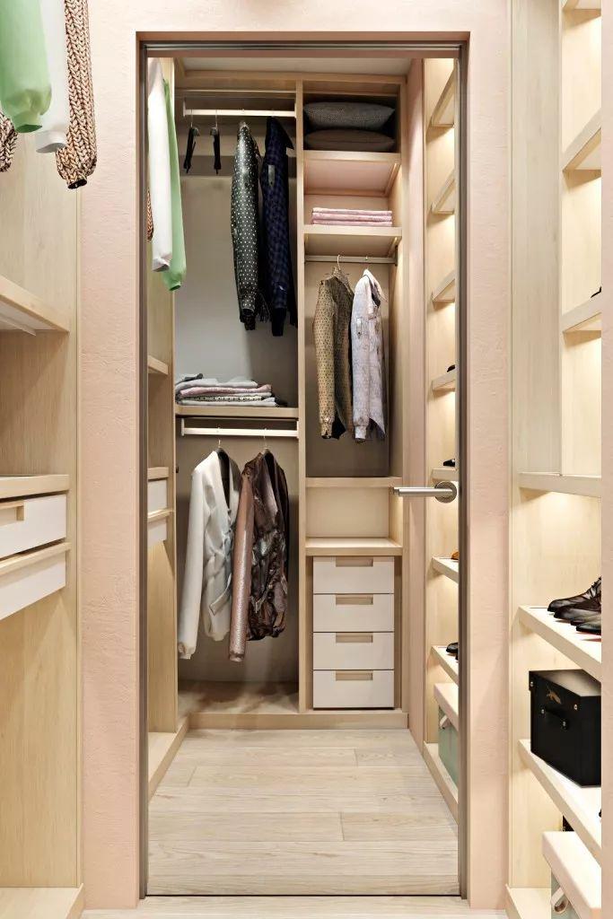 56㎡简约风小户型公寓装下独立阳台衣帽间厉害了