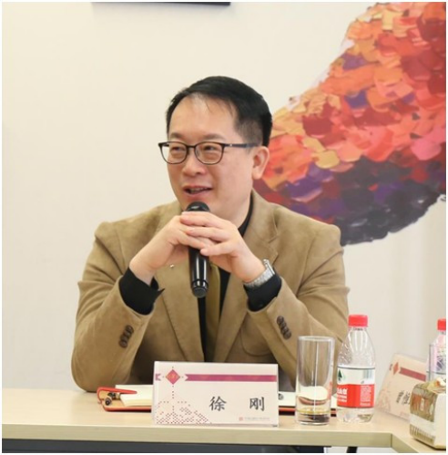 企业家们不必四处拜师抓住徐刚跨界商业模式这根救命稻草足矣