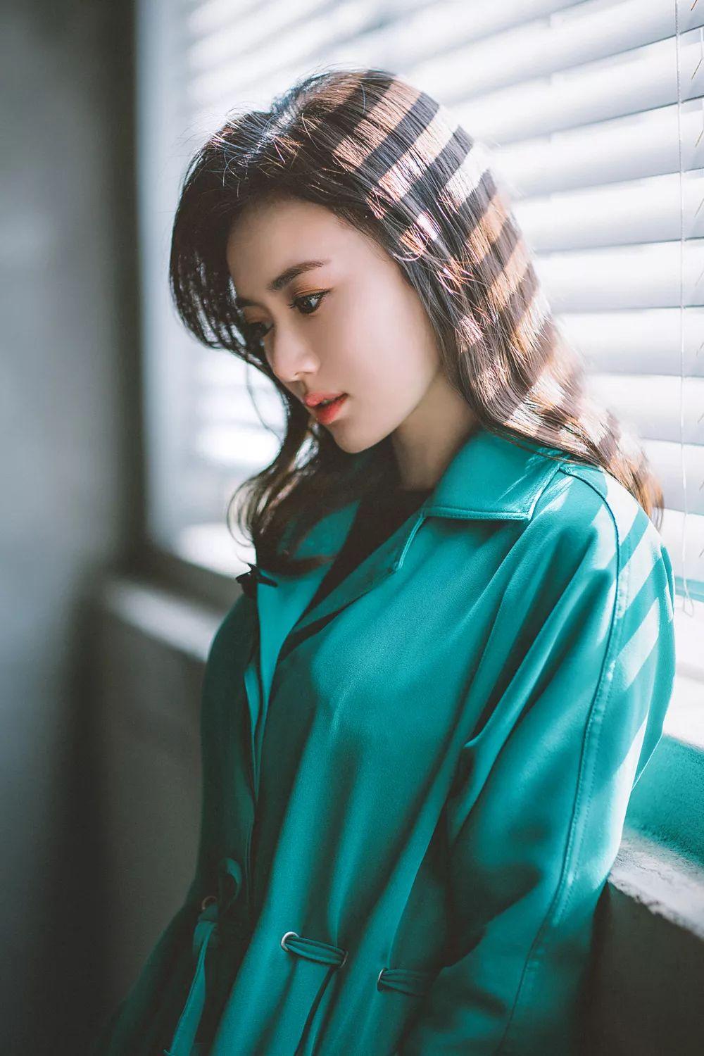 江铠同,她的背部线条极美 - 知乎