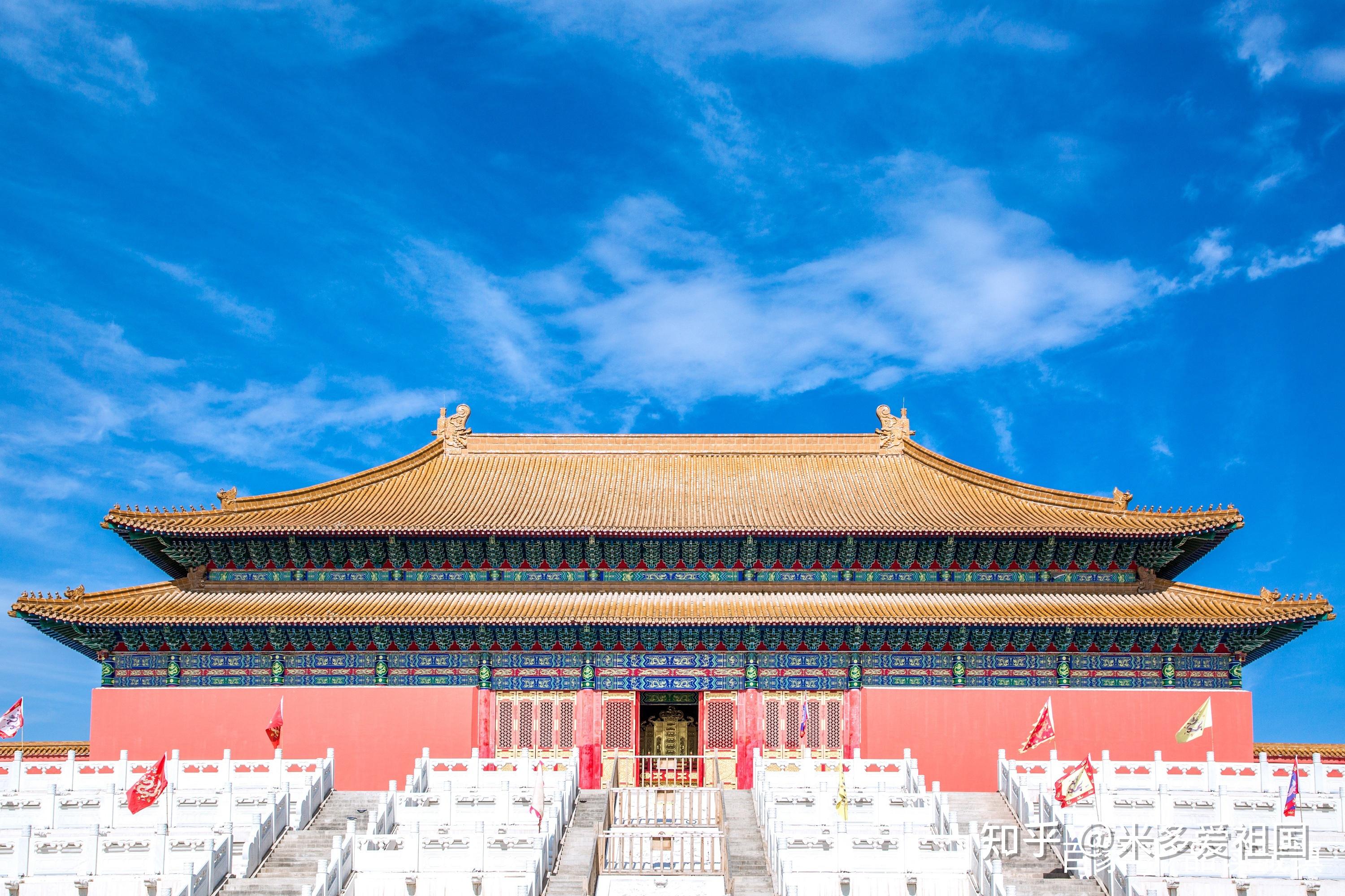 北京名胜古迹众多有200多处对外开放的旅游景点