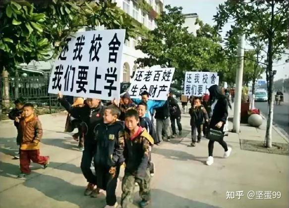 武汉版《狂飙》黄大发：高启强在他面前也只是个小喽啰-图片3