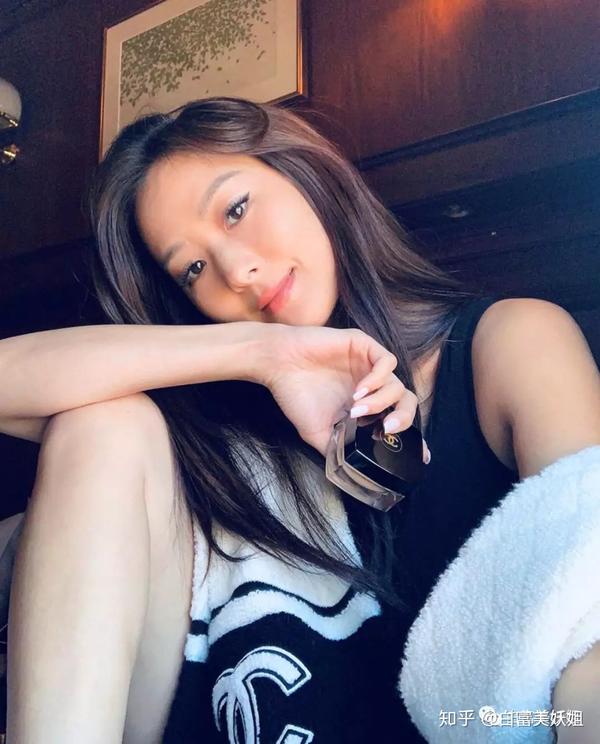台湾42岁美魔女离婚带娃再嫁百亿富豪 频遭劈腿 太惨 知乎 台湾42岁美魔女离婚带娃再嫁百亿富豪 频遭劈腿 太惨 知乎