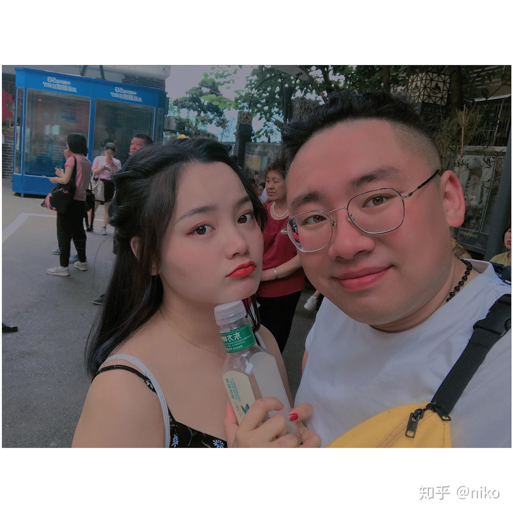 发现女儿网恋怎么办？ 家长处理早恋技巧