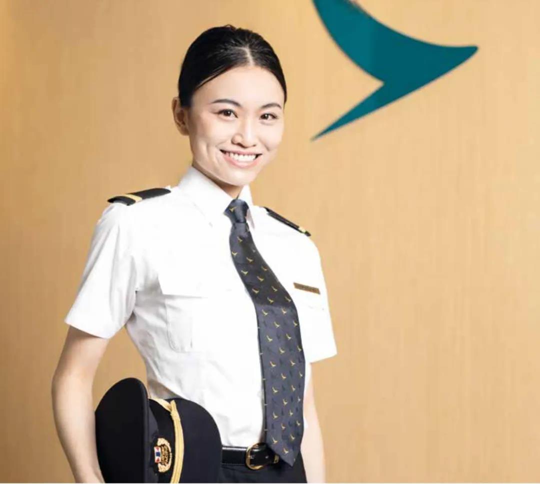 国泰女机师逐梦之路打破别人眼中的界限