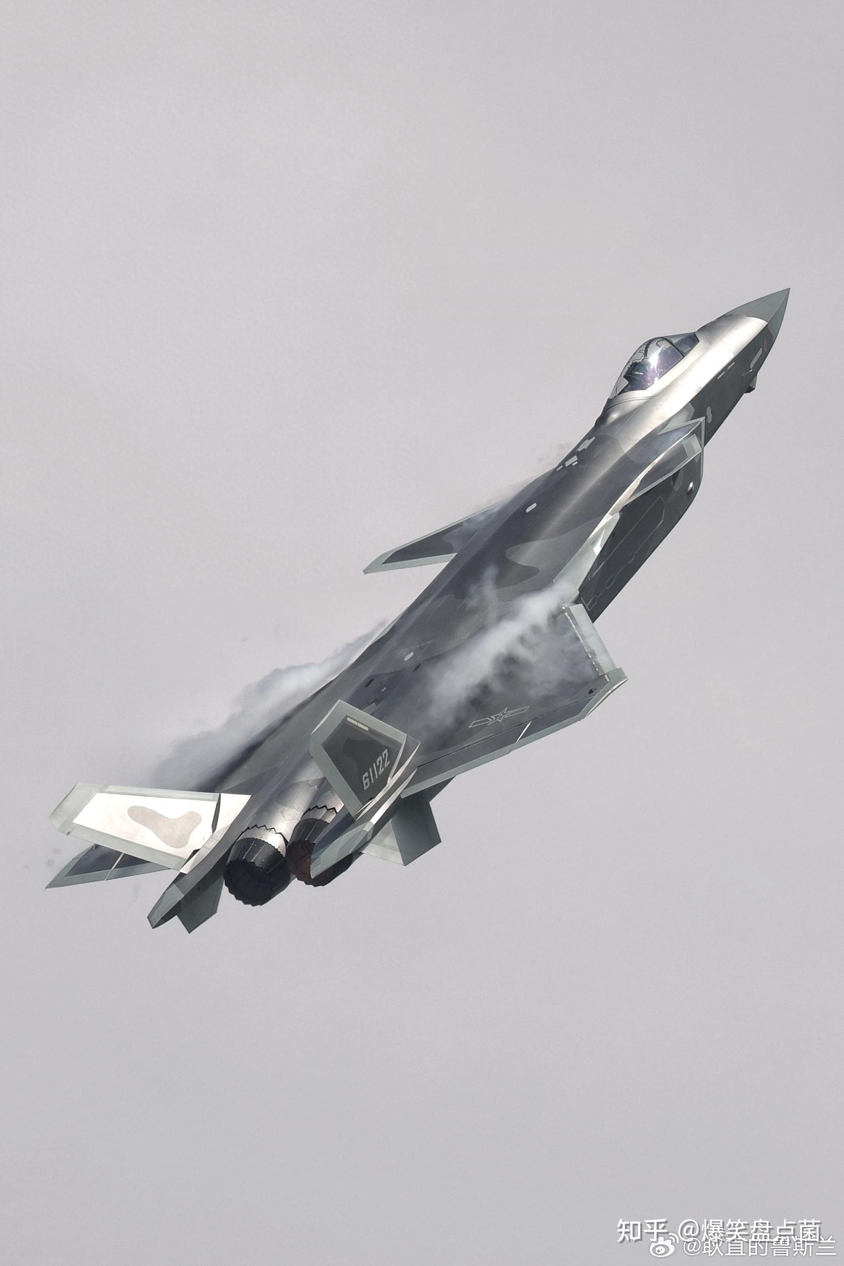 jh-26真机现身?无垂尾带鸭翼:50吨级小隐轰,目标:美军航母! - 知乎