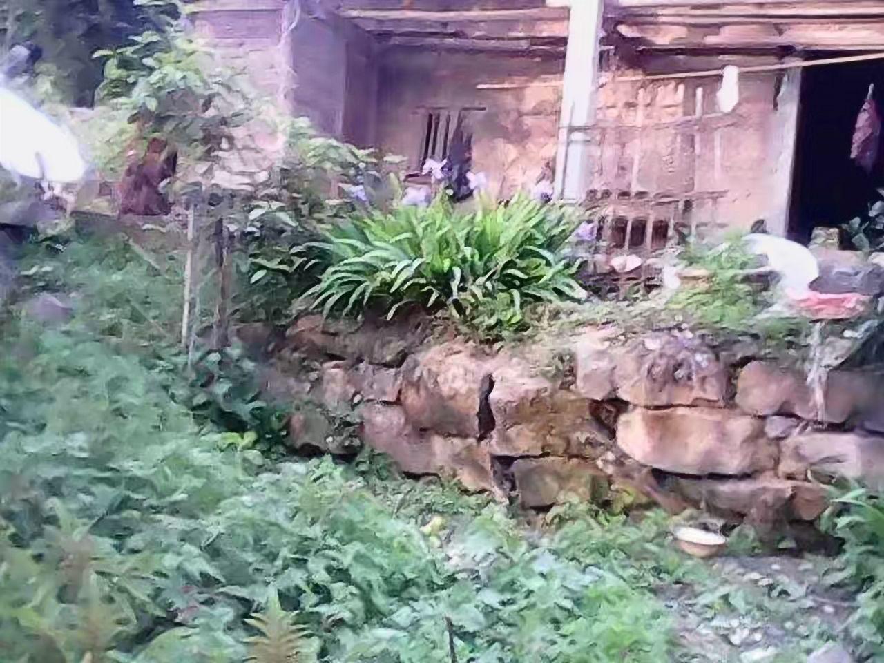 为什么穷人家的孩子会自卑?