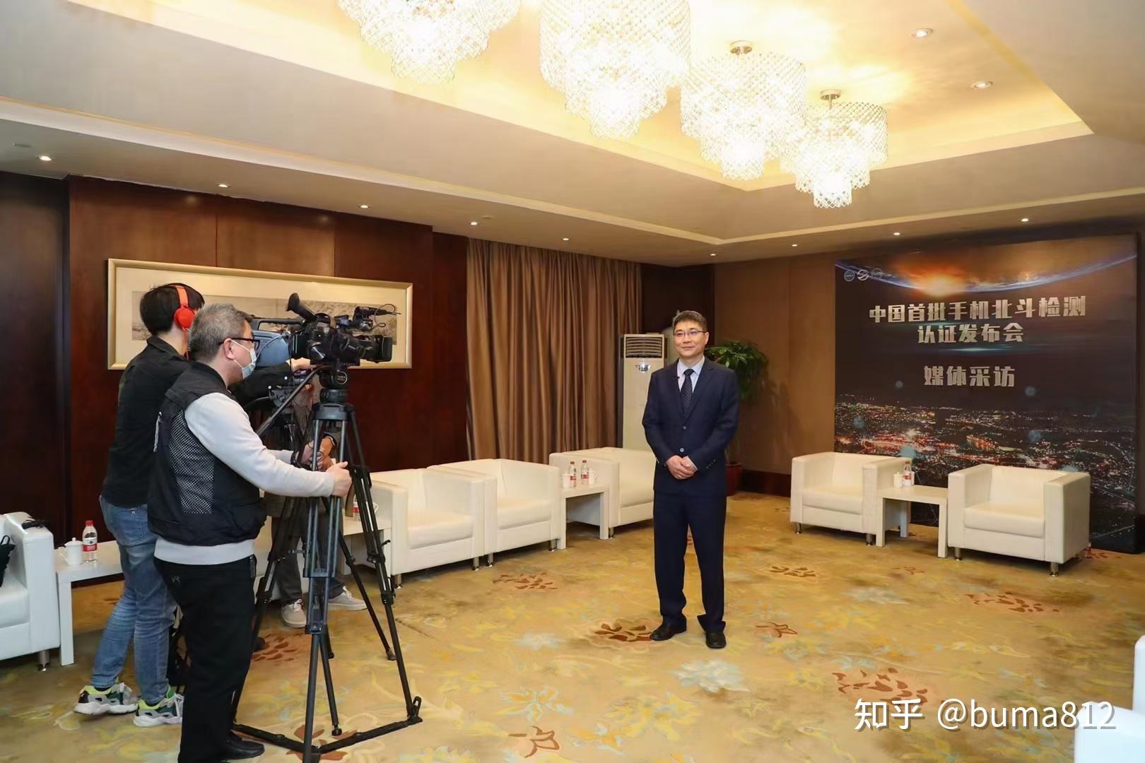 媒体邀约发布：搭建与媒体沟通的新桥梁