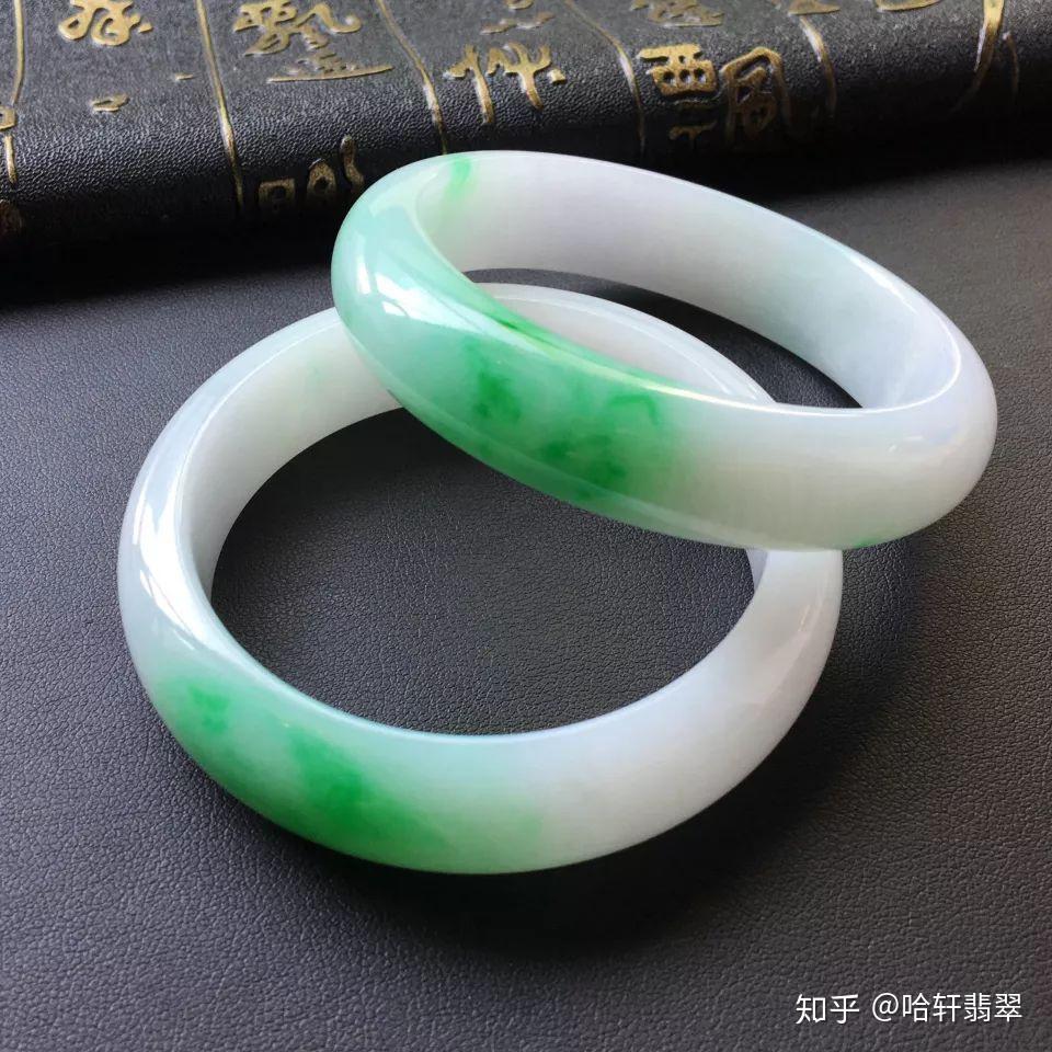 哈轩翡翠好事成双的天作之合翡翠鸳鸯手镯