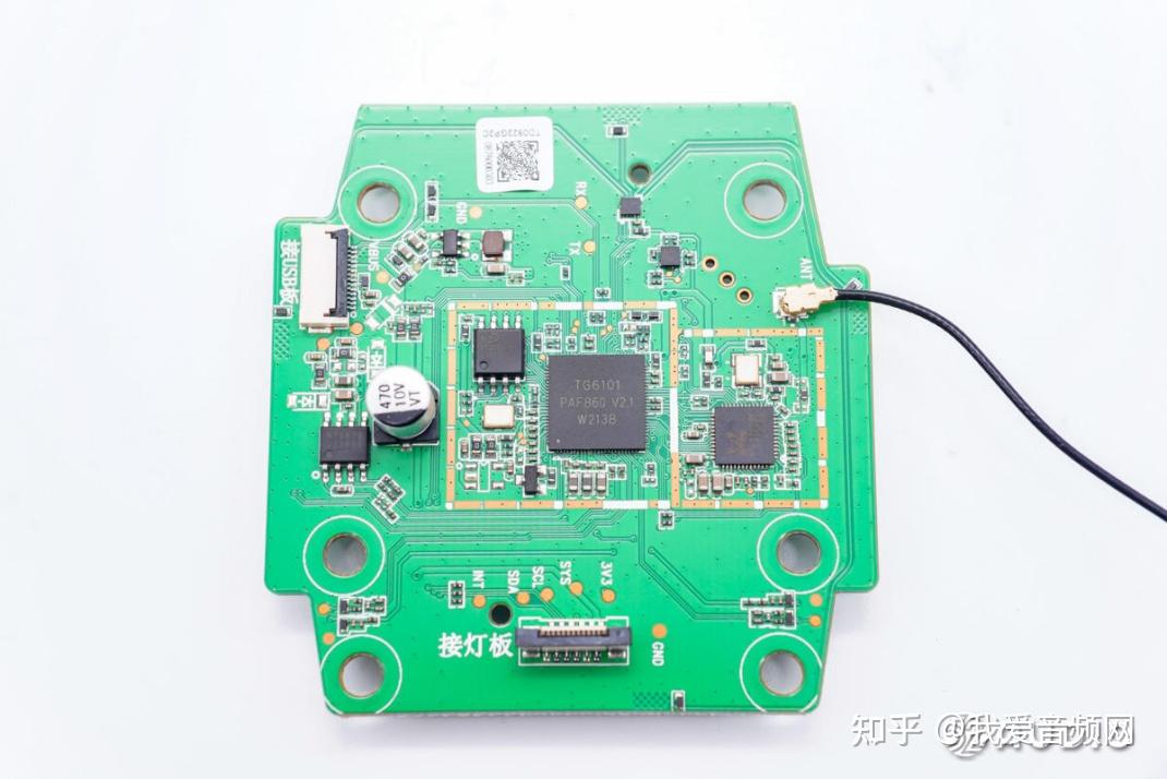 支持wifi/蓝牙连接,小雅小雅语音助手,喜马拉雅魔方智能音箱拆解