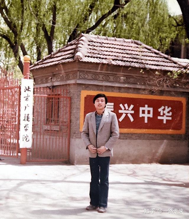 事实证明,56岁“直播卖货”的刘纯燕,已经走上人生另一条大道 - 知乎