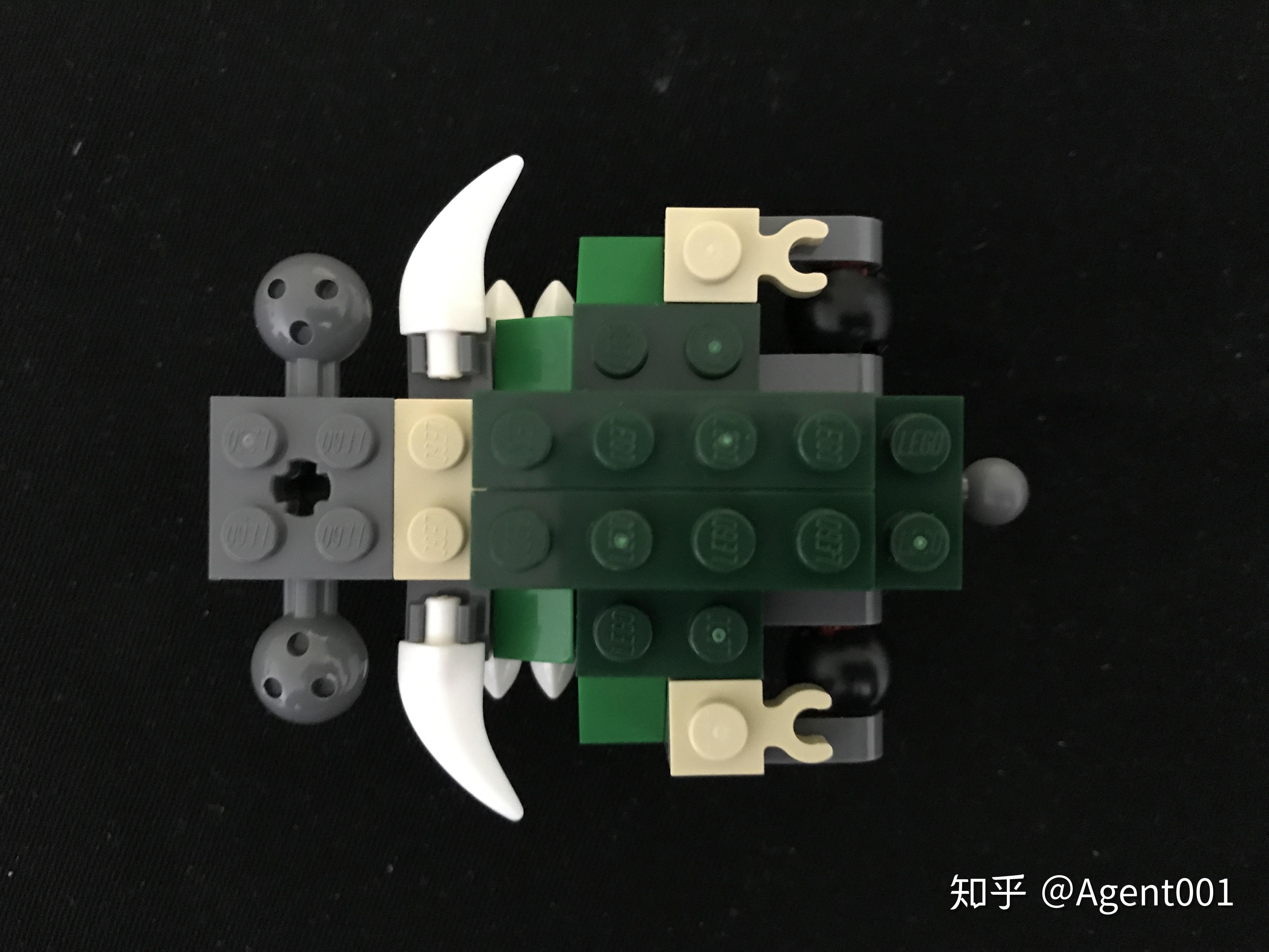 勇闯侏罗纪乐高31058动手玩