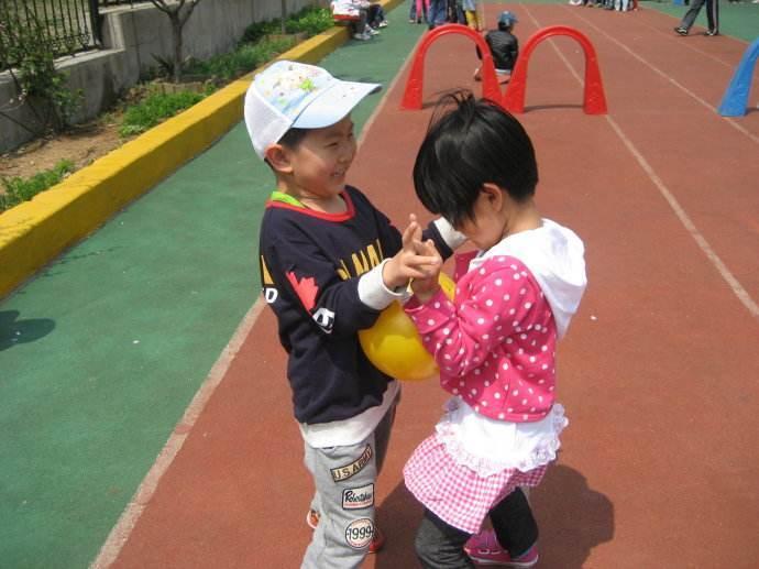 随时可以玩的亲子游戏 v2-64fbc7094fac060aa7c08460288c261f_r.jpg