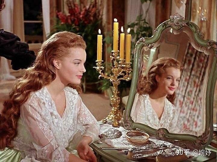 巴伐利亚海伦公主一一被妹妹茜茜取代了奥地利皇后的传奇人生