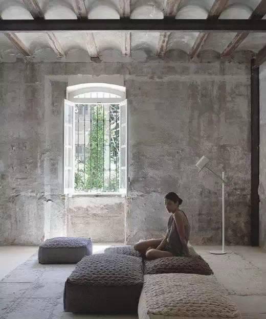 这样装修水泥墙最有禅意.