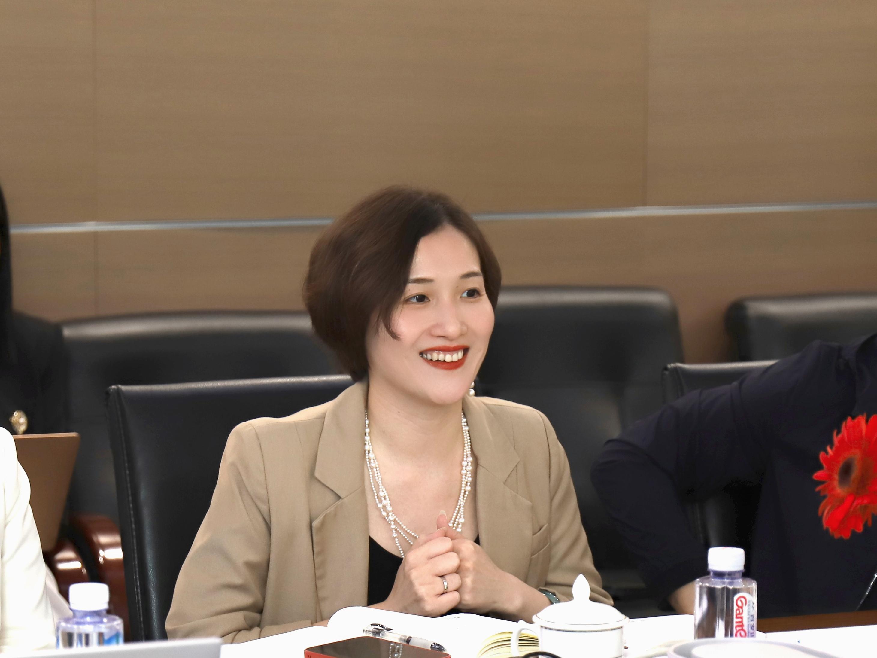 赫力昂到访中康科技开启战略合作新篇章