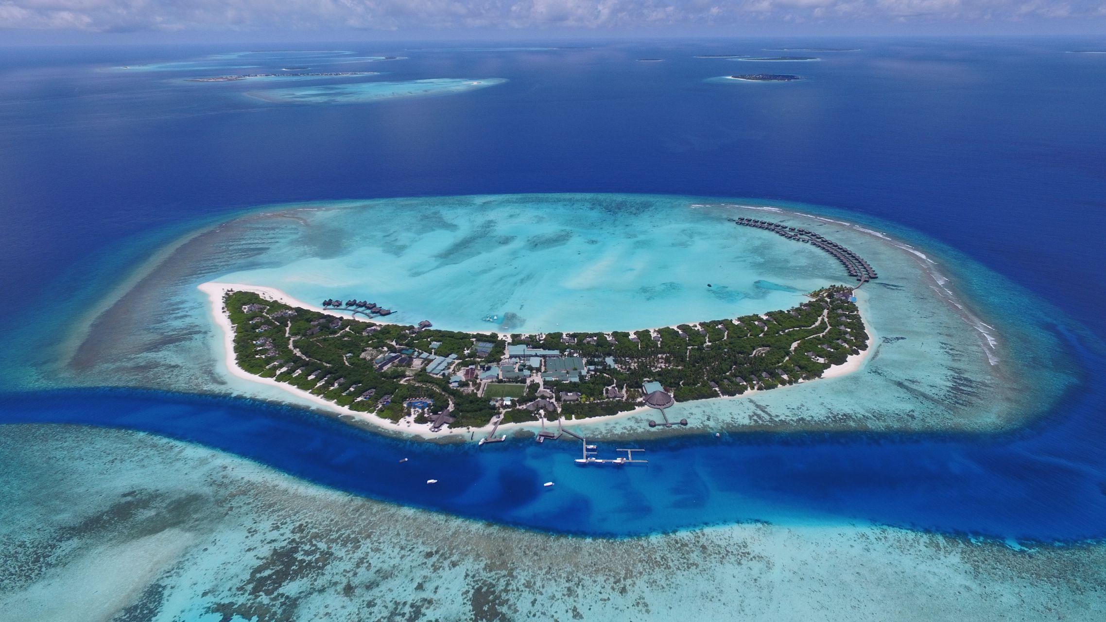 马尔代夫的热带岛屿鸟瞰图图片下载 - 觅知网