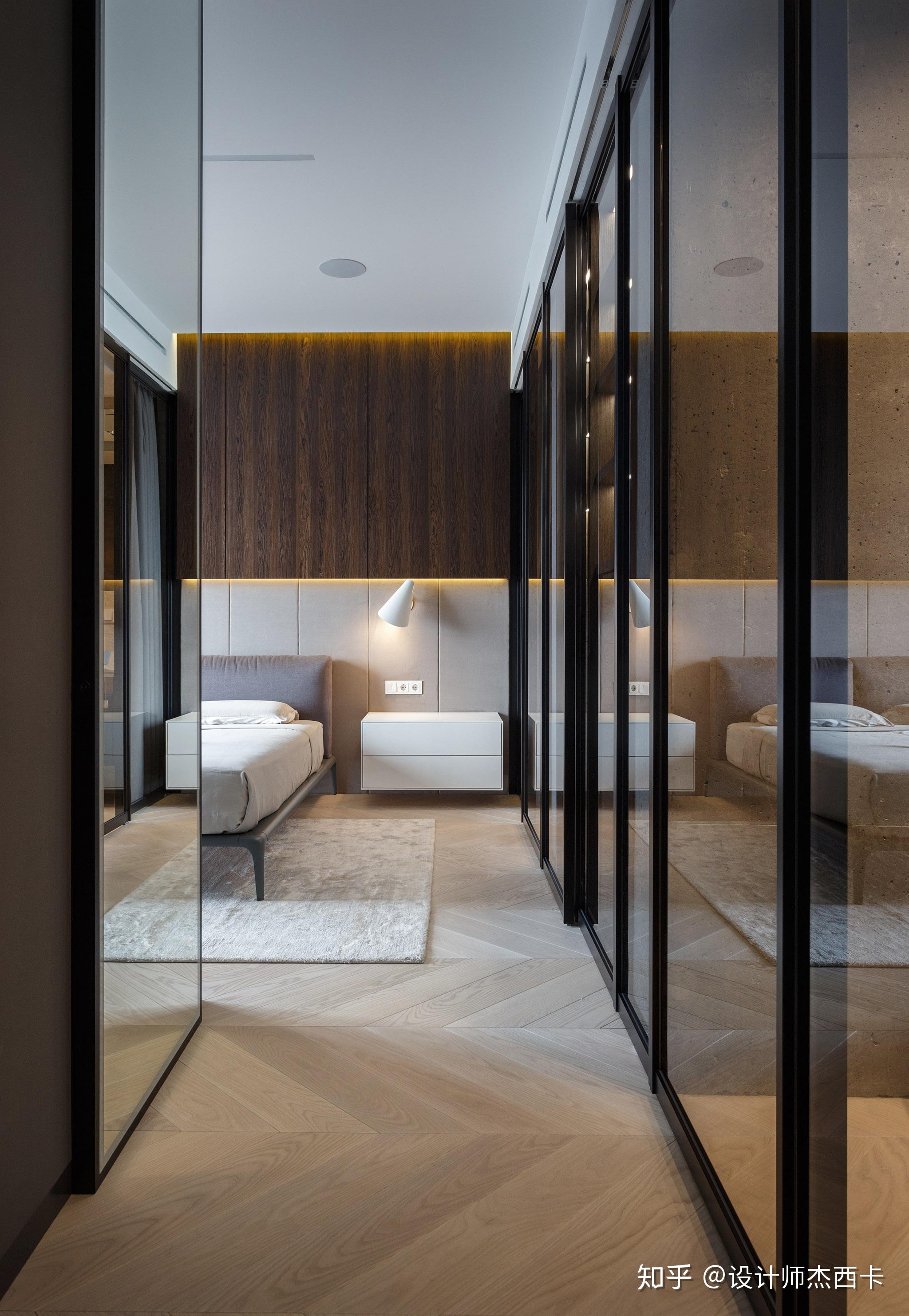 主卧:玻璃隔断放大面积