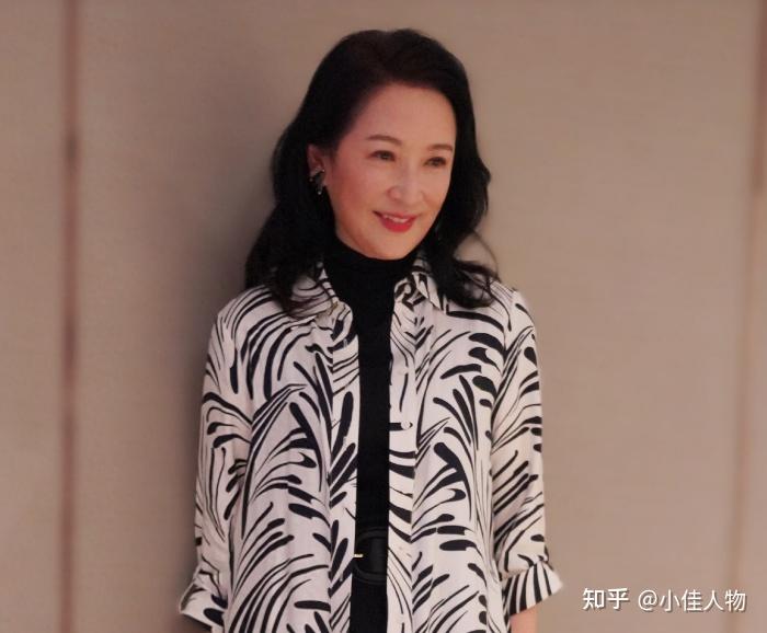 雪山飞狐32年回顾演胡斐的孟飞三婚王璐瑶变化太大3位演员已逝