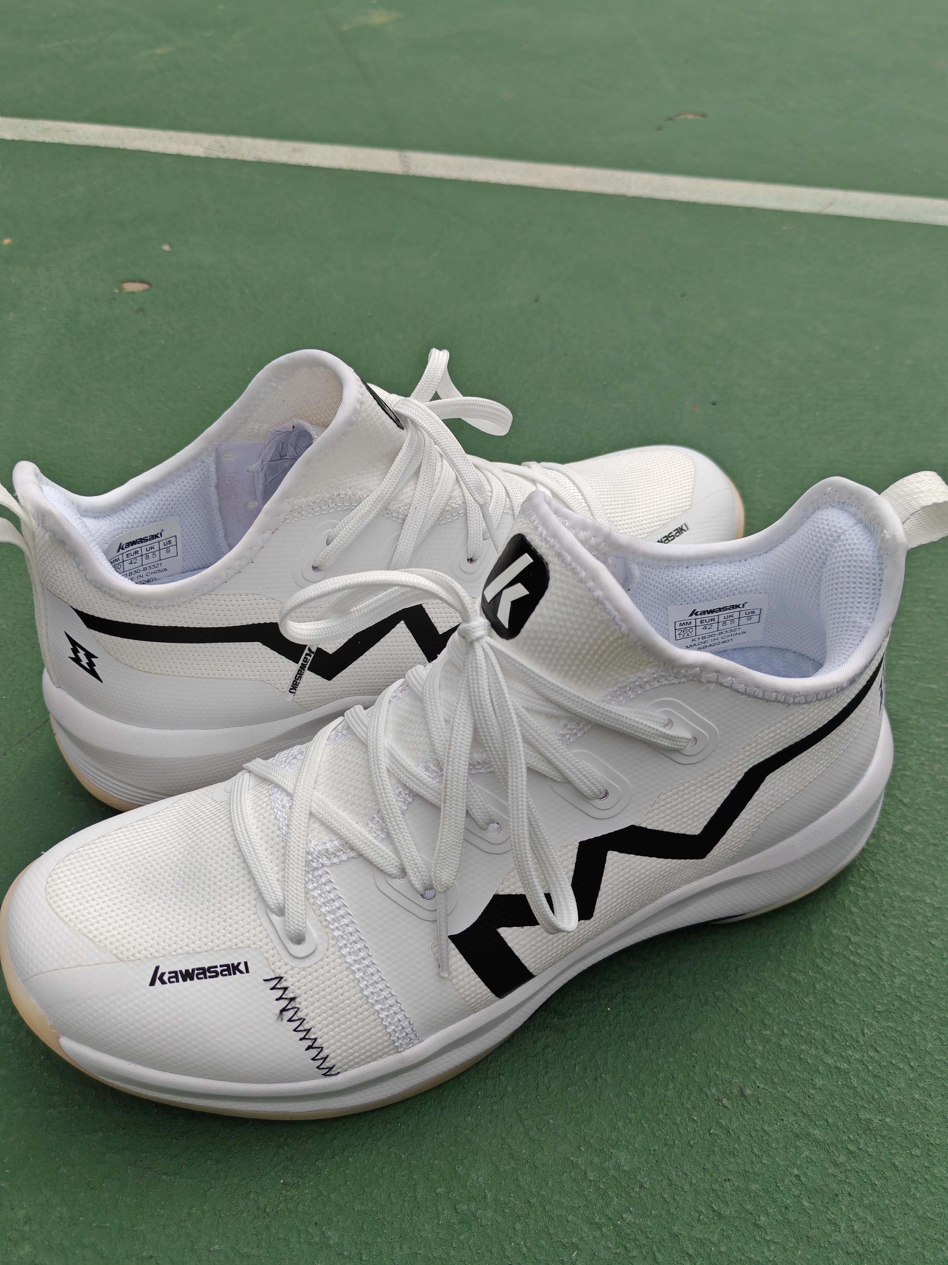 川崎2024年新品羽毛球拍,羽毛球鞋使用体验(星河,冰淇淋系列)