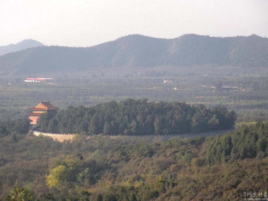 [图说]古今影像大明十三陵－－十五，明神宗万历帝朱翊钧定陵之开放的皇陵-明十三陵背后的帝王传奇